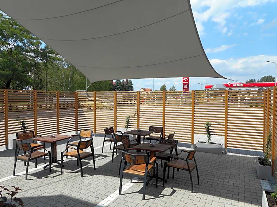 Hotel Platan