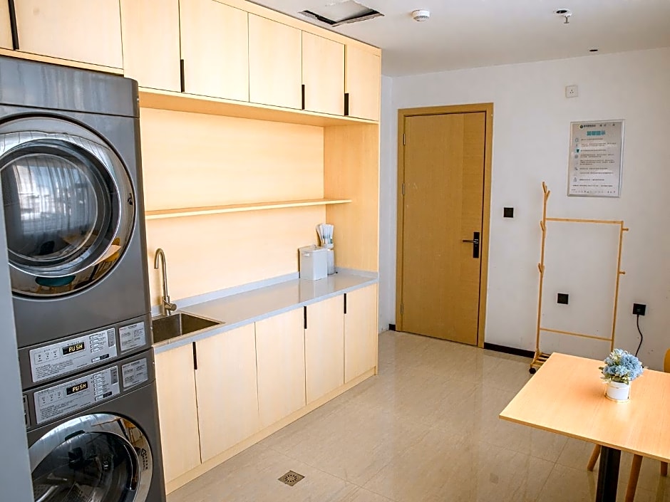 City Comfort Inn Xiangyang Gucheng Traditional Chinese Medicine Hospital Xianfu West Street