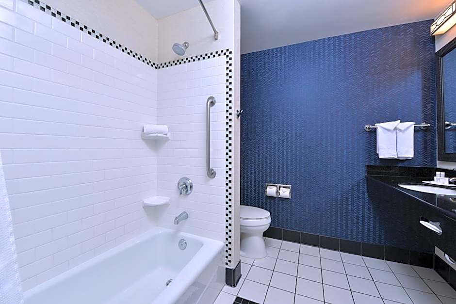 Fairfield Inn & Suites by Marriott Santa Cruz - Capitola
