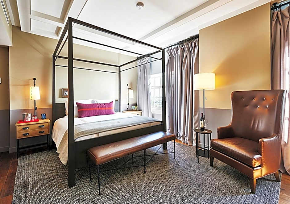 The Hollywood Roosevelt