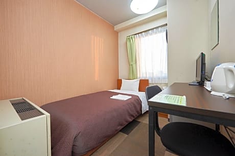 Economy Single Room - Non-Smoking
