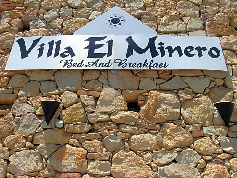 Villa El Minero Bed and Breakfast