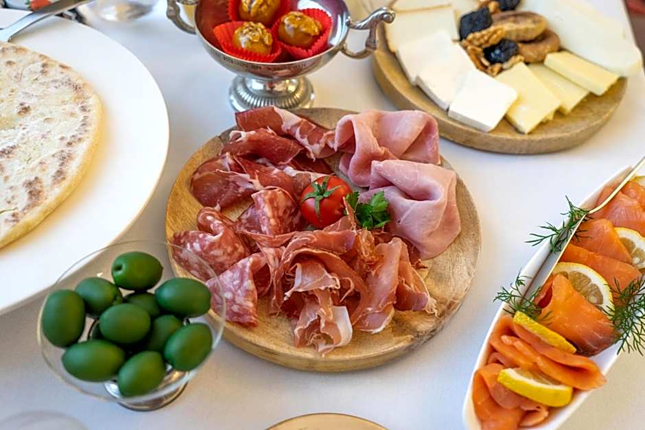 TIFLIS OPERA Aparthotel