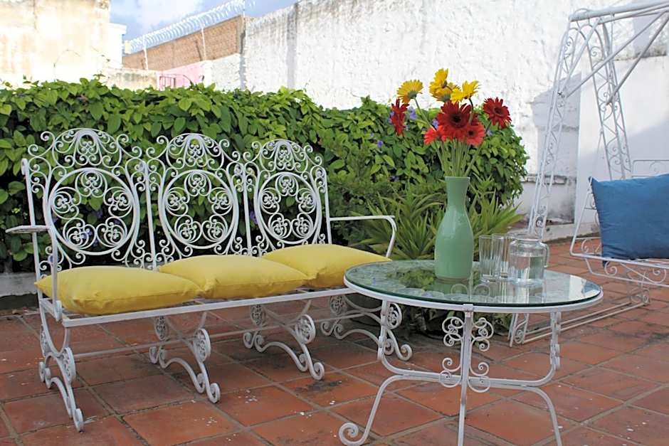 Casa Canario Hostel