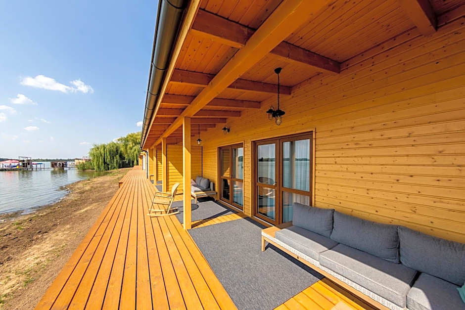 Halfarock Vízi-Erdei Apartmanház