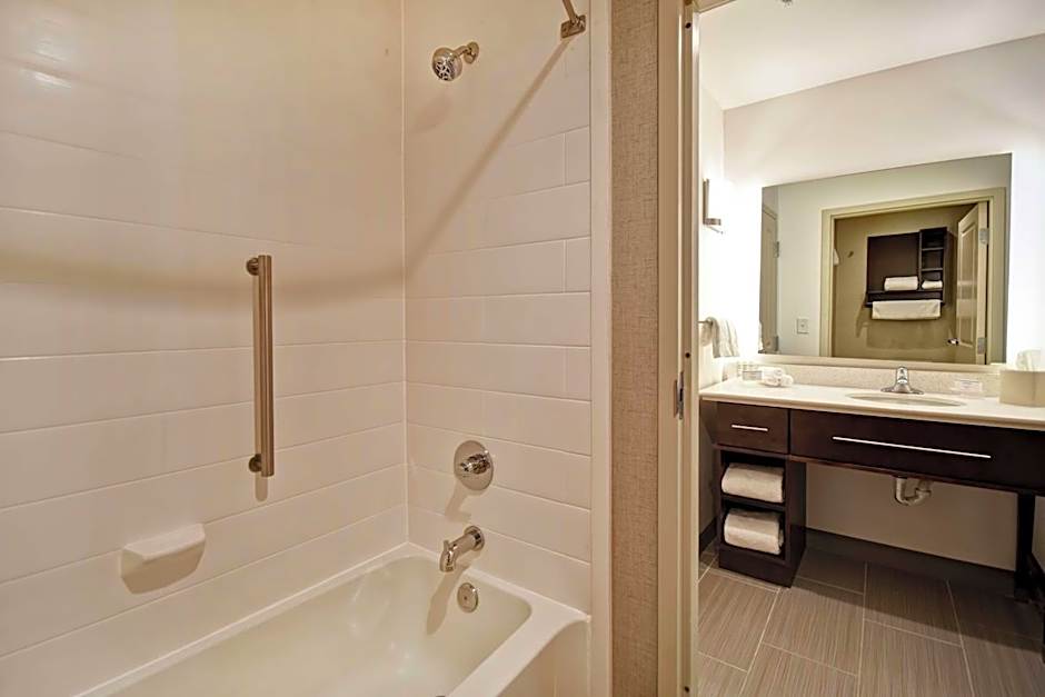 Homewood Suites by Hilton Novi Detroit