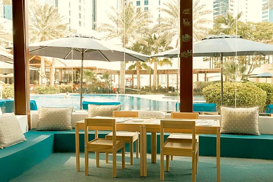 The Diplomat Radisson Blu Residence