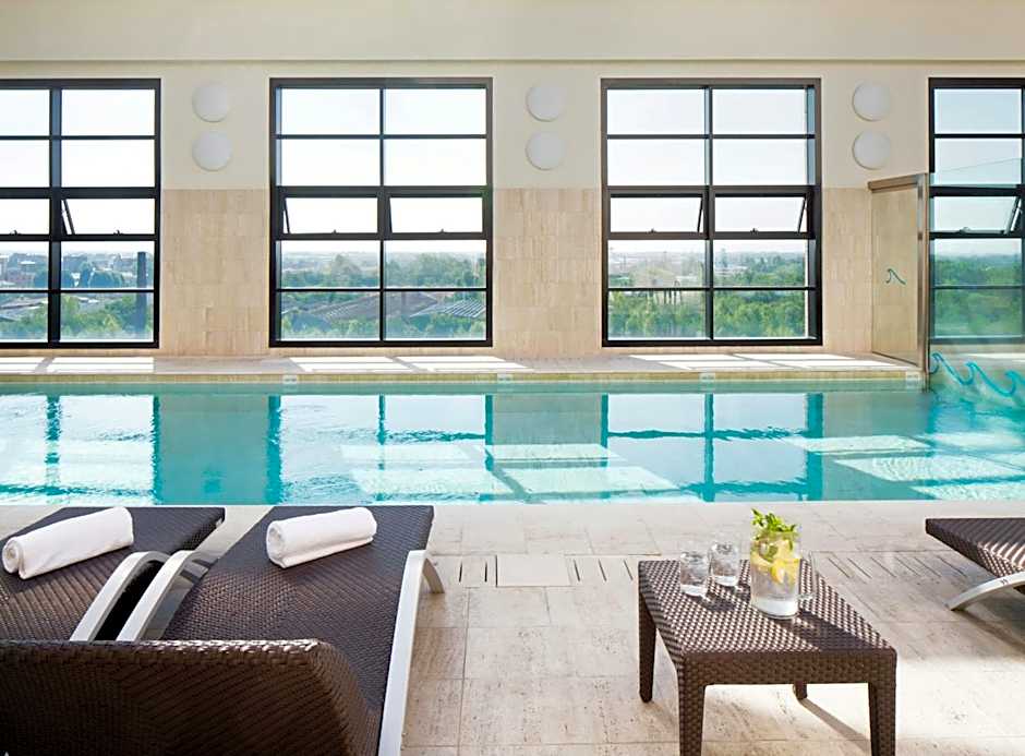 Starhotels Grand Milan