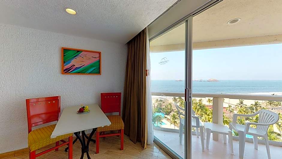 Photo 1 of 5 of Premier, Ocean View