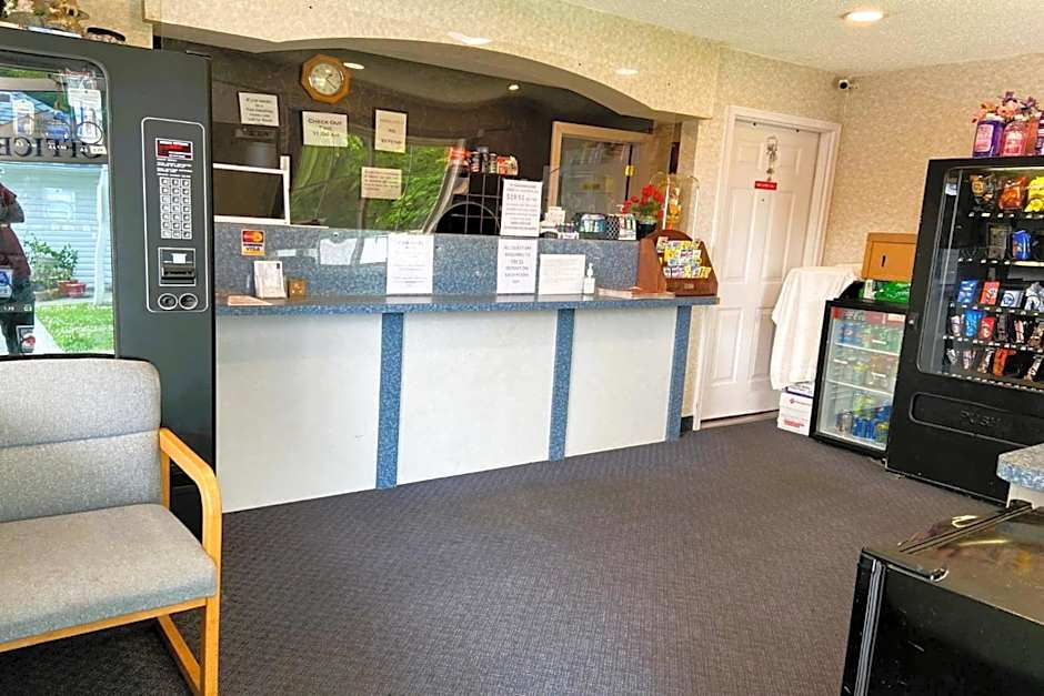 Studio Inn and Suites