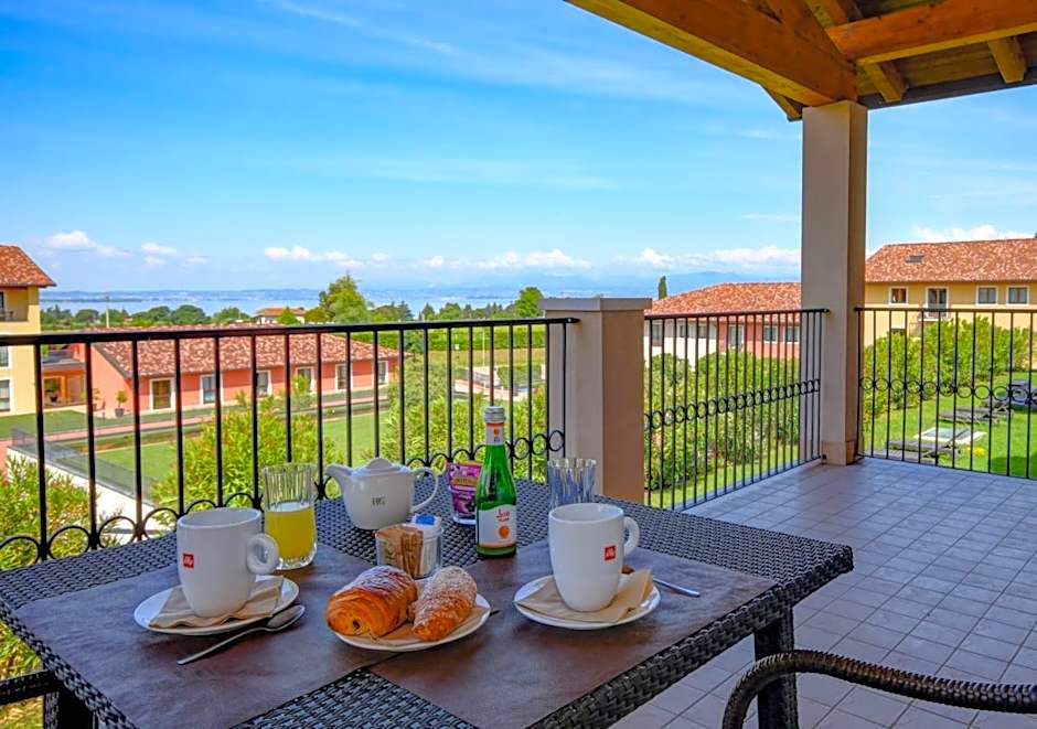 Hotel Parchi Del Garda