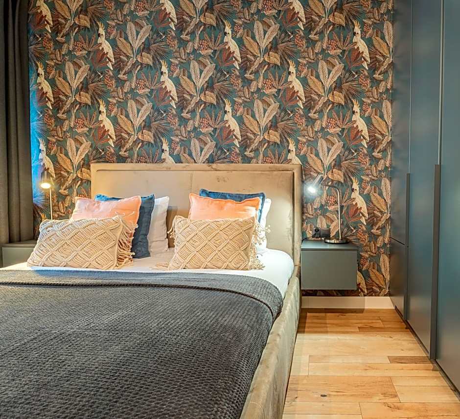 Pure Rental Premium Apartments - Parking Free