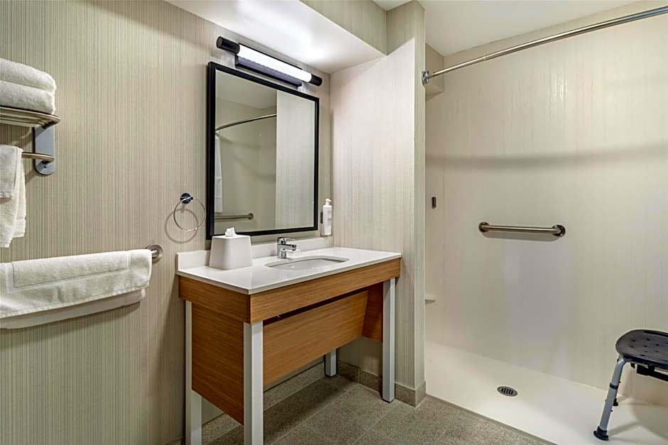 Spark by Hilton Knoxville North I-75