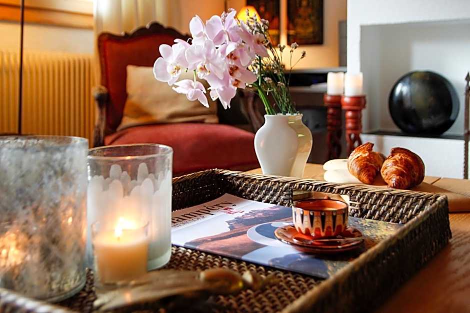 Ravines 50, Soulful Escape With Mountain Views