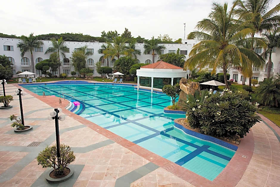 Lemon Tree Hotel Aurangabad
