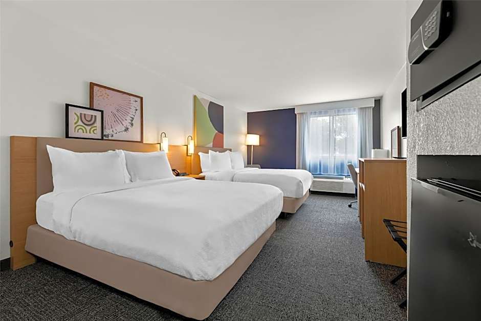 Spark by Hilton Biloxi Ocean Springs