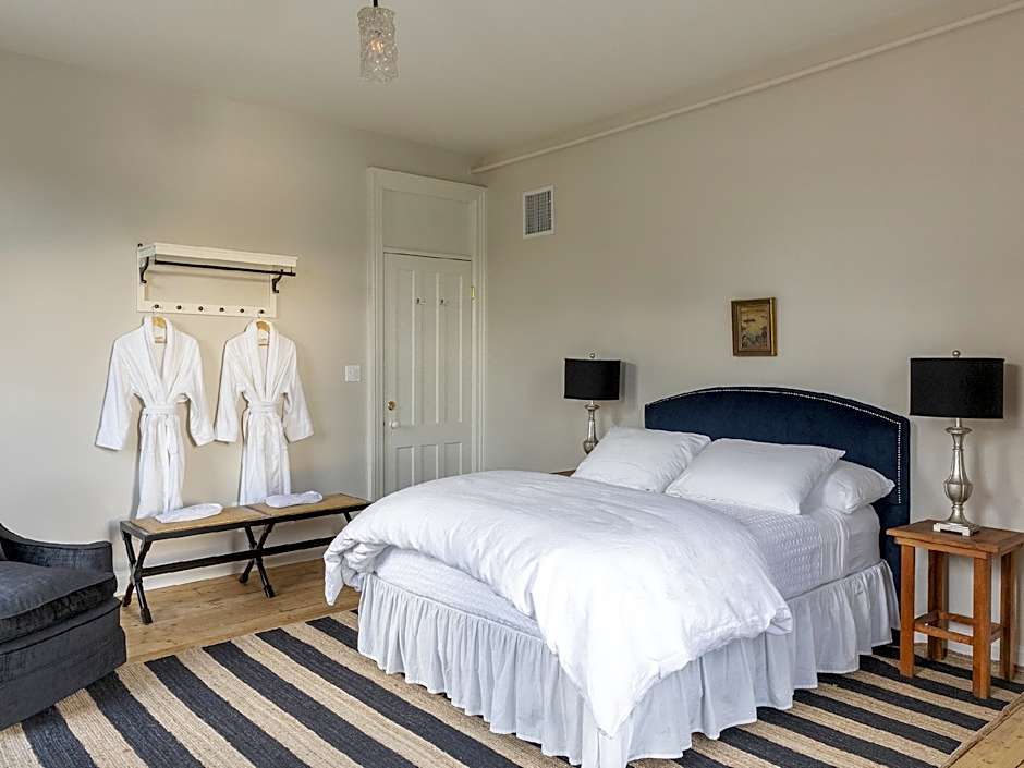 Stewart House Hotel