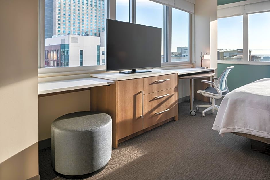 Home2 Suites By Hilton Denver Downtown Convention Center