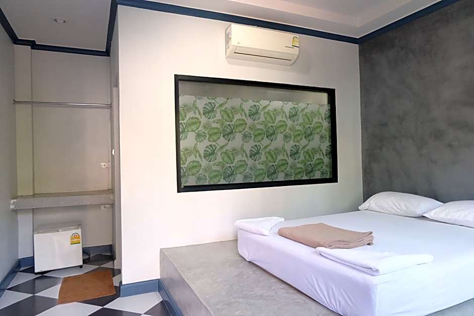 Photo 1 of 8 of Double Room