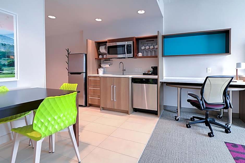 Home2 Suites by Hilton Alcoa Knoxville Airport