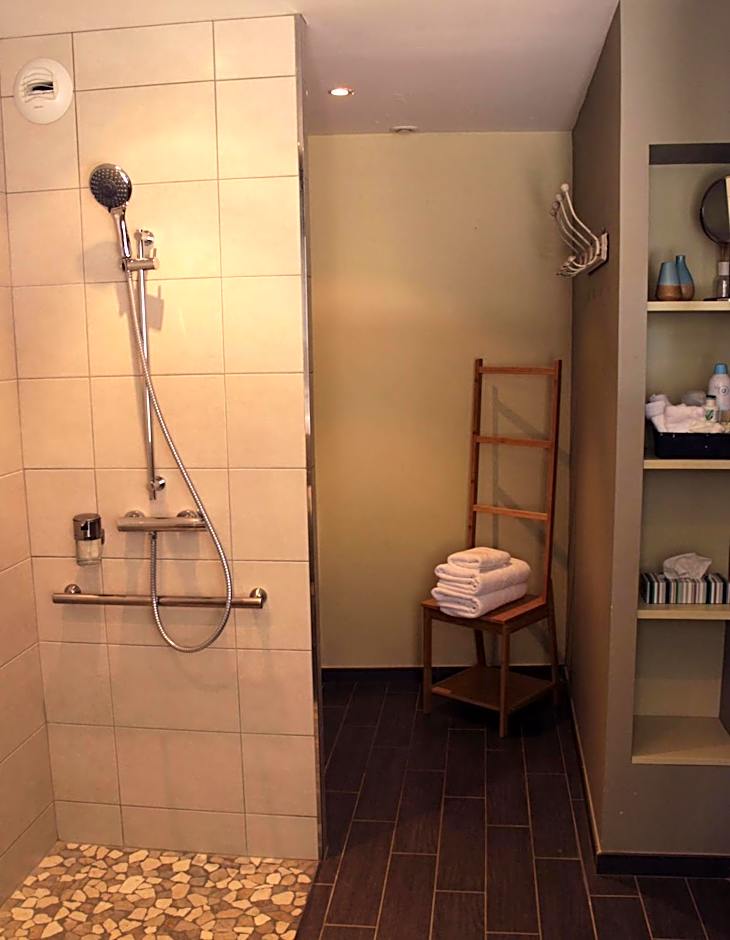 Chambre d'hotes Les Rives de la Tronne