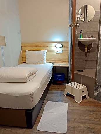 Single Room with Bathroom