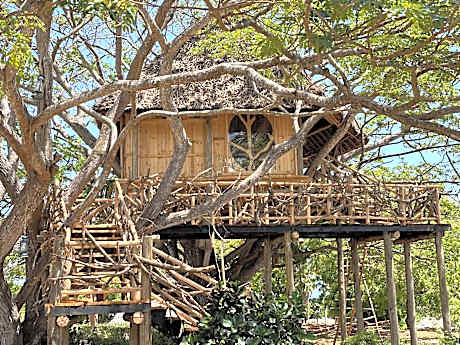 Tamarind Tree House