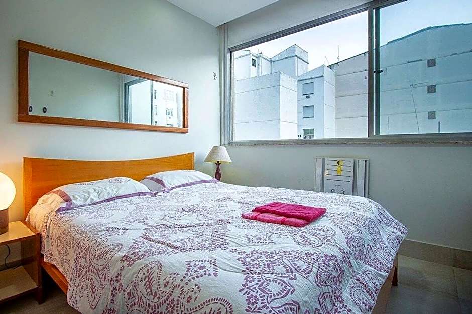 Flat Praia de Copacabana - Pé na Areia