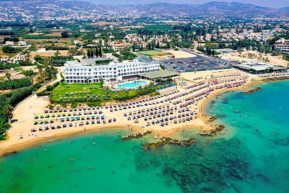 Corallia Beach Hotel Apartments
