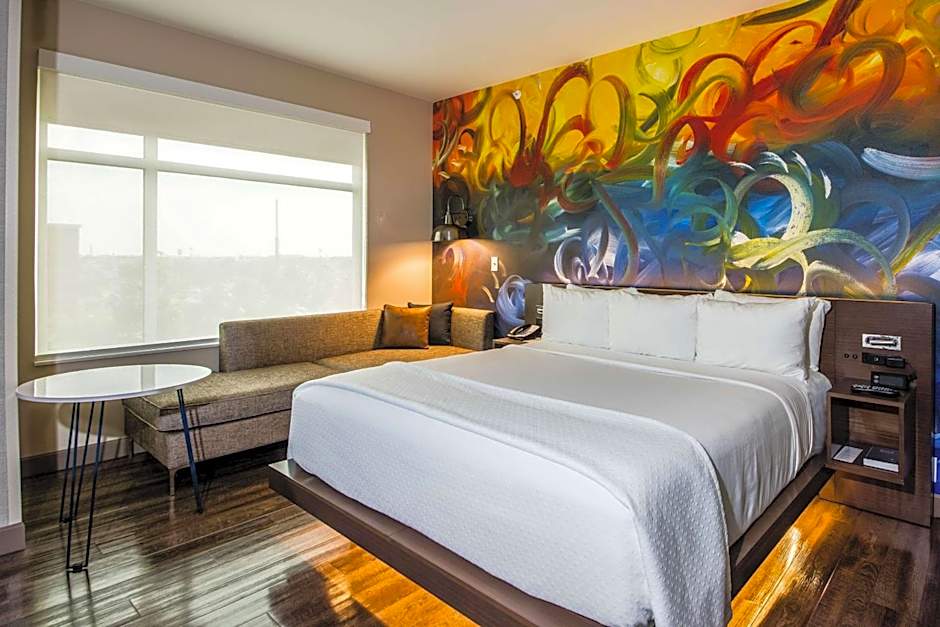 Cambria Hotel McAllen Convention Center