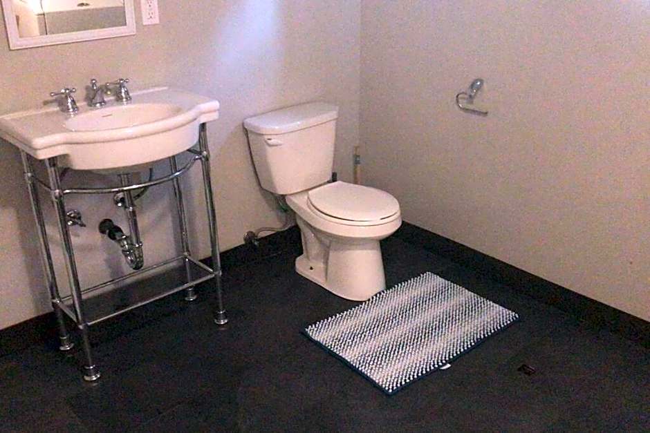 Affordable 2BR Family Friendly Basement Apt