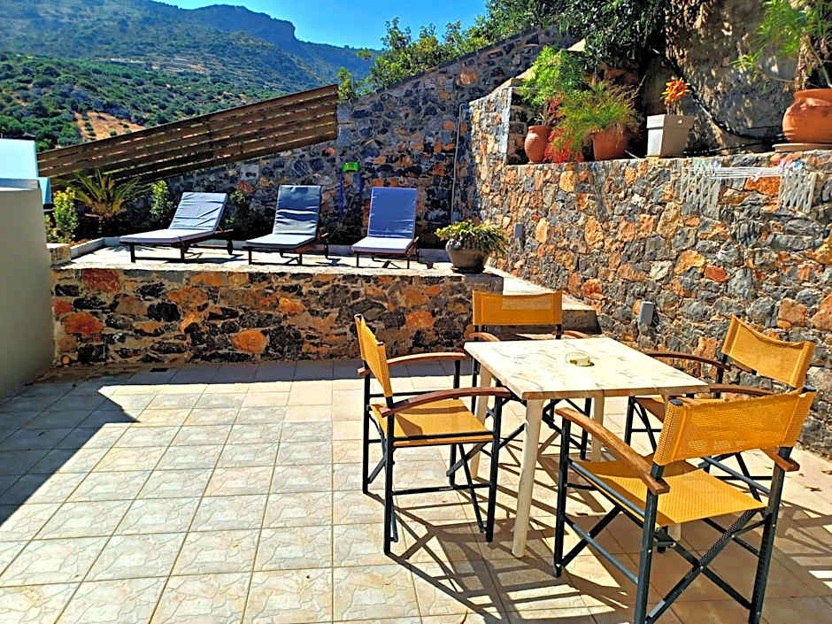 Kavousanos Apartments