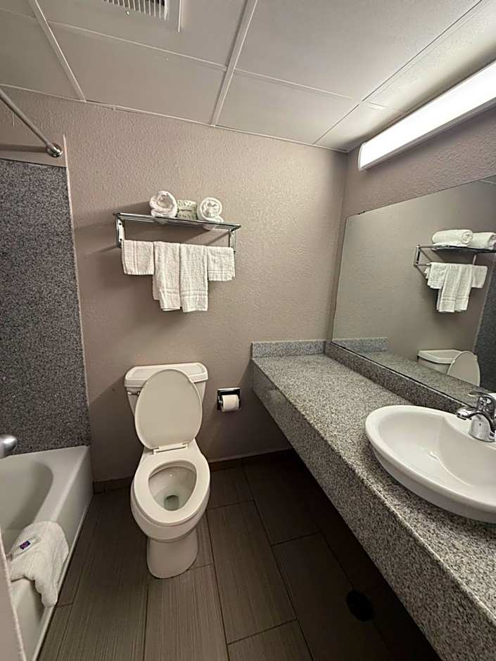 Motel 6-Oklahoma City, OK - South