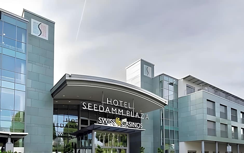 Seedamm Plaza
