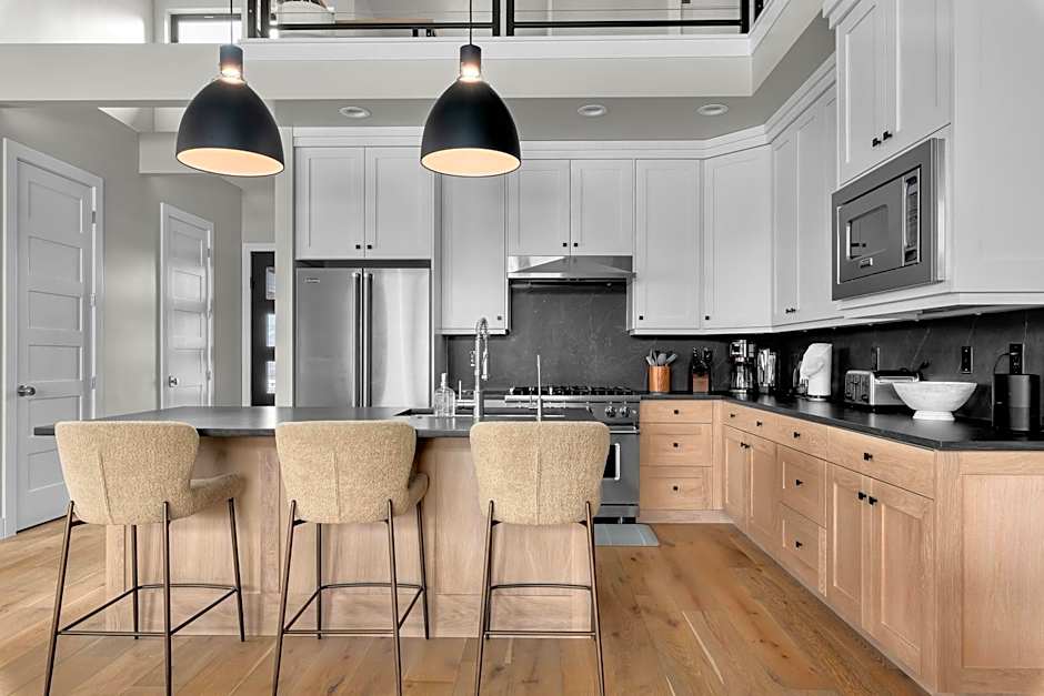 Luxury Stays Club 1012, New lovely 4br TH, New Deer Valley 1 min Park City 10 min