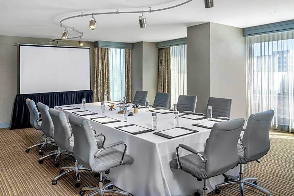 Renaissance Dallas North Hotel