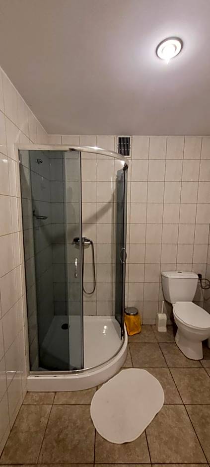 Dworek Pokoje Gościnne