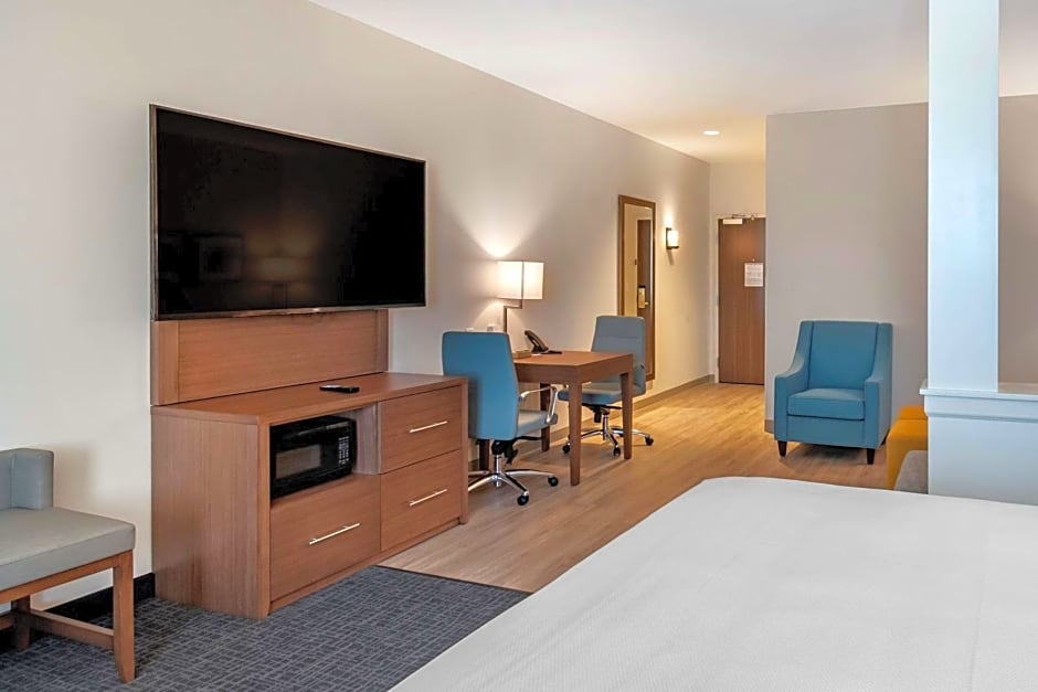 Comfort Suites Grandview - Kansas City