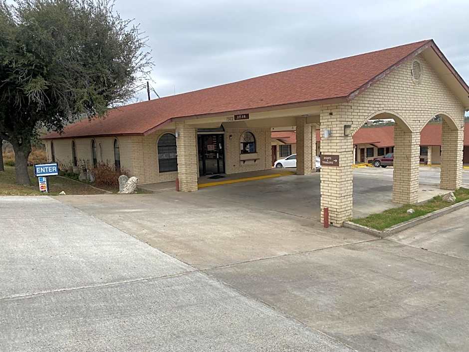 Falcon Executive Inn