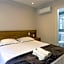 Feet on Orla Bardot! Seafront condominium, house with 4 suites BZ48