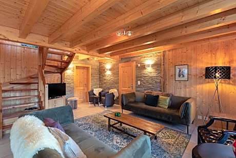 Chalet Belle Roche | Recently renovated | Jacuzzi