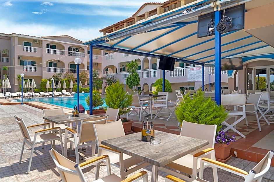 Sandy Maria studio 103