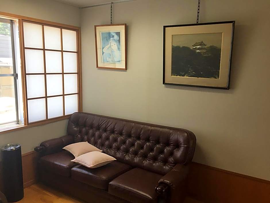 Daymaruya Ryokan