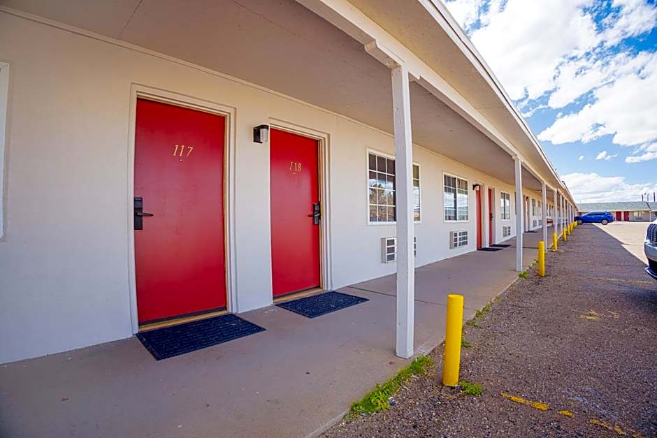 Holiday Motel, Lordsburg By OYO