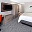 Holiday Inn Express Hotel & Suites Chicago-Algonquin By IHG