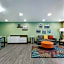 WoodSpring Suites Bakersfield Airport