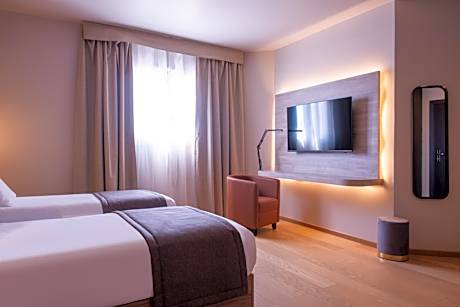 Standard Room - 2 Single Beds