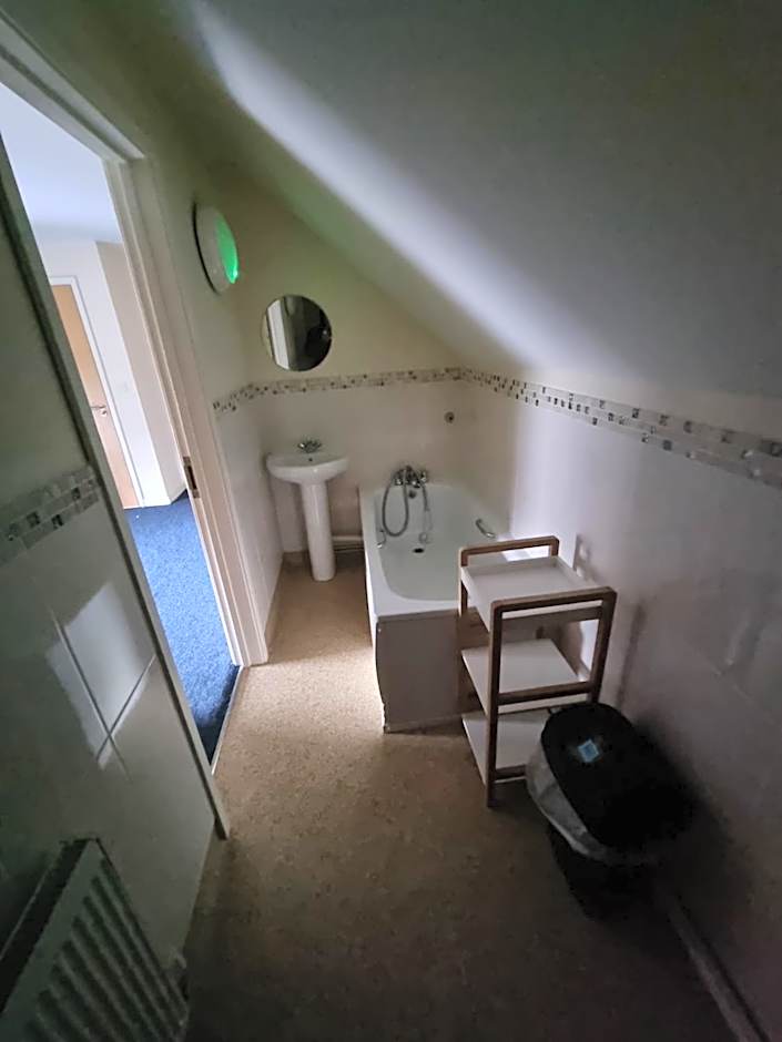 Kings Arms Guest House Ebbw Vale