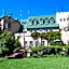Chartwell Castle & Guest House