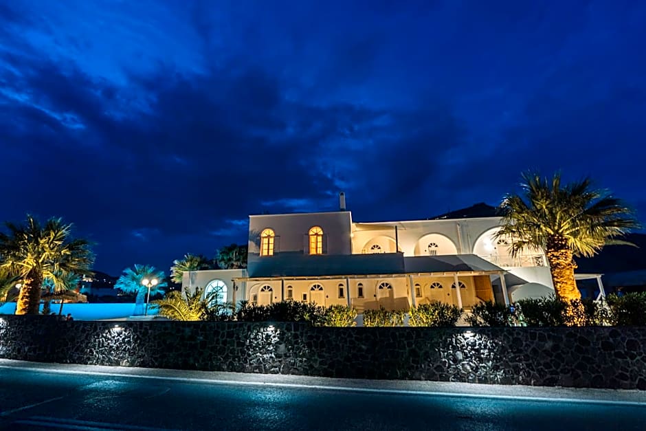 Blue Life Hotel